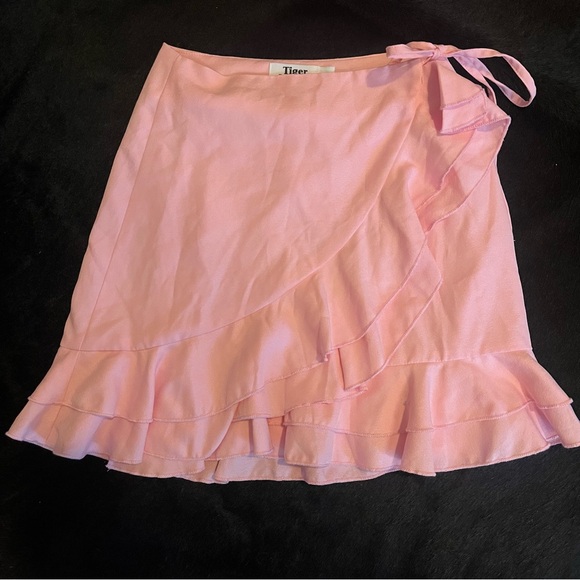 Tiger Mist Pink Mini Skirt - Picture 1 of 4